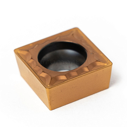 картинка Токарная пластина SCMT09T304-HMP UNG ATP1040 от магазина Гурумарт