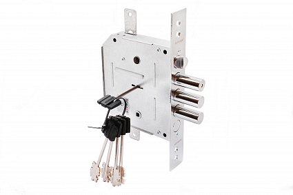 Замок врезной сувальдный с задвижкой и защёлкой Border (Бордер) ЗВ9-6 ПКТЗ 77404 с тягами (правый) от интернет-площадки Гурумарт